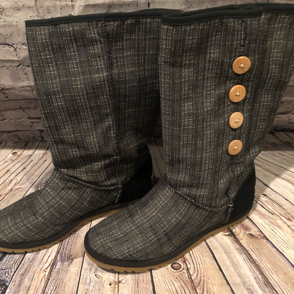 Ugg lo pro button foldover boots 7